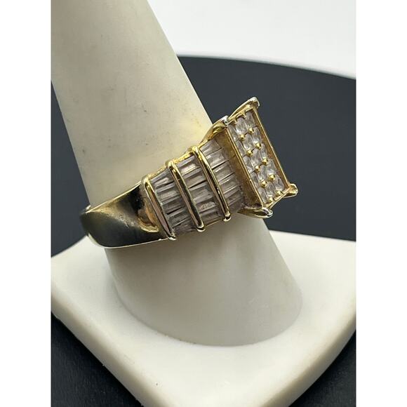 Vintage Sterling Silver Gold
Vermeil CZ Multi-Stone 7.4g Cocktail Ring Sz 10.25 - Picture 2 of 9